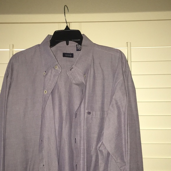 Izod Men's Button-down Long Sleeve shirt *909.2 - Picture 3 of 4